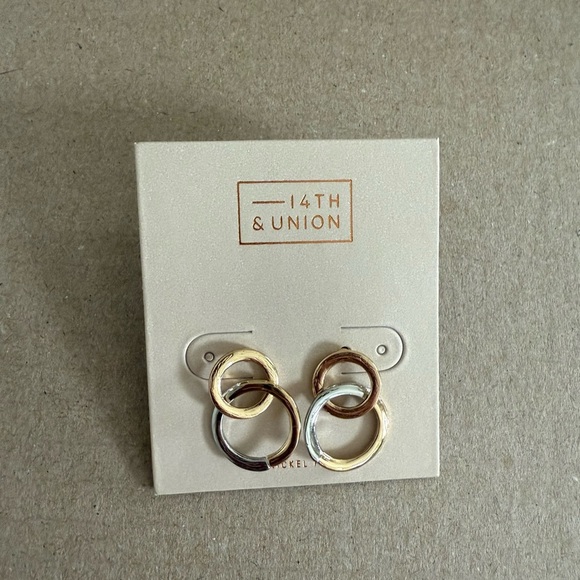 14th & Union Gold and Silver tone Earrings Set of 5 Pairs - Picture 6 of 6